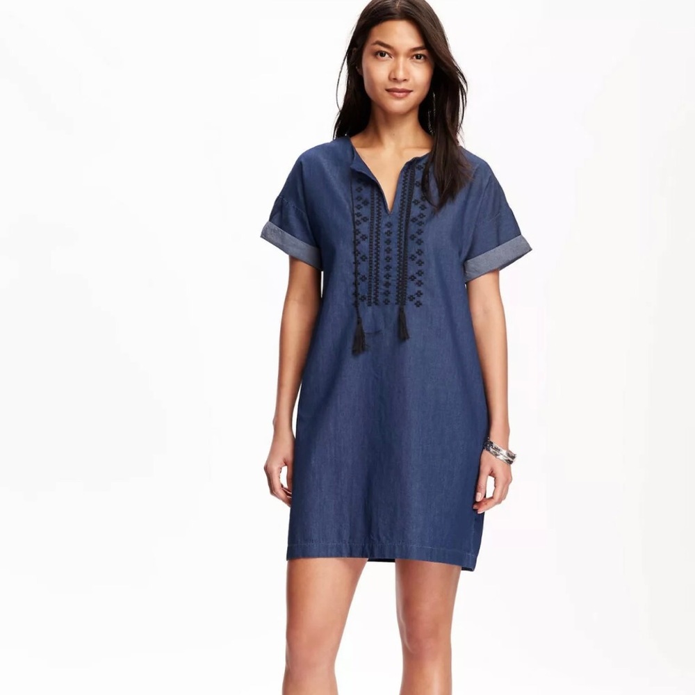 Old Navy Chambray Embroidered Shift Dress SZ Large